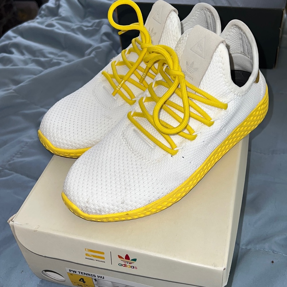 Pharrell Williams tennis hu